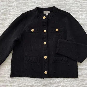 가격 인하 중 골드 버튼 가디건