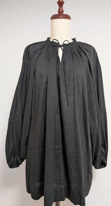 그린 라벨 릴랙싱 퍼프 슬리브 풀오버 블라우스 새상품급