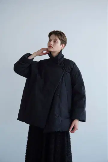 새상품 COCOON SHORT DOWN COAT