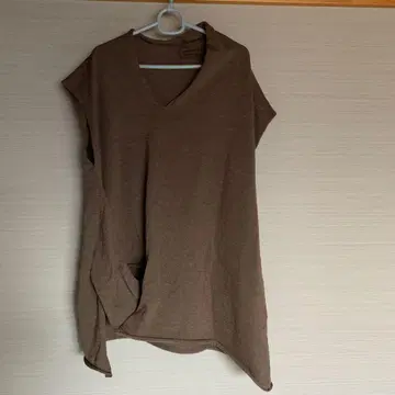 메후 니트 상의