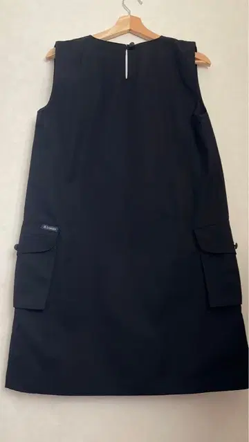 [유로] Leminor(르미노아) 프랑스제 블랙 슬리브리스 원피스