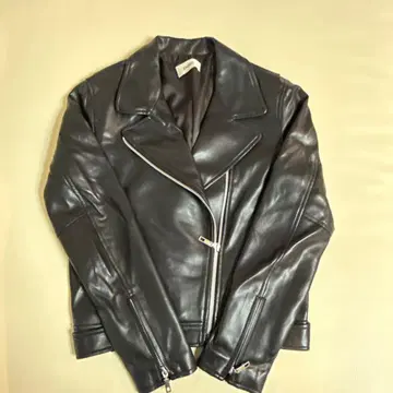 SNIDEL 블랙 가죽 라이더 자켓