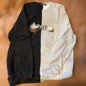 RIALF 좌우 비대칭 맨투맨 트레이닝복