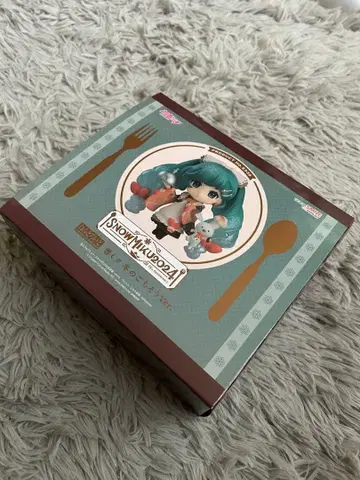 넨도로이드 유키 미쿠 겨울의 만찬 Ver.