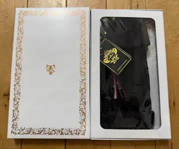 미사용 새상품 오로비안코(Orobianco)의 겨울용 그로브입니다