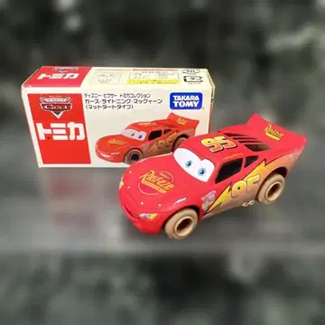 [ 새상품 미사용 ] 라이트닝 맥퀸 (매트 더트 타입) 토미카 카즈