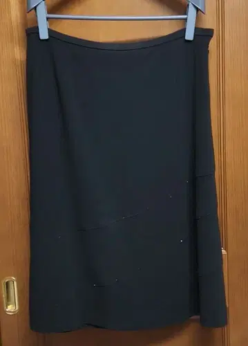 TIM 비쥬 부착 스커트