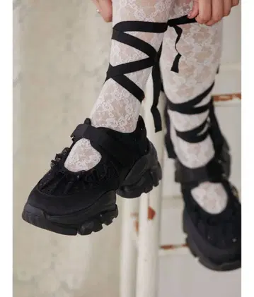 [ 미사용 새상품 ] merry jenny 스니커즈 레이스업 블랙 M