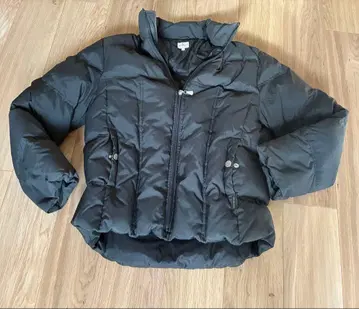 새상품급 Calvin Klein Jeans 블랙 다운 자켓 M