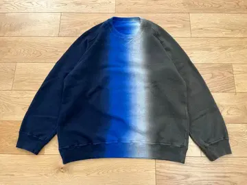 2023 sacai 사카이 그라데이션 맨투맨