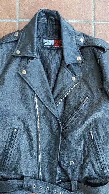 PBW 블랙 가죽 라이더 자켓