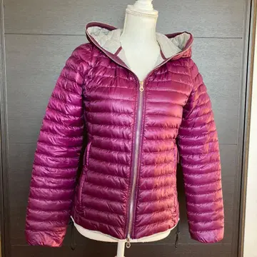 듀베티카 DUVETICA 다운 자켓 후드 42 얇은 소재 퍼플