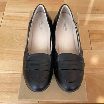 페달레 블랙 로퍼 펌프스