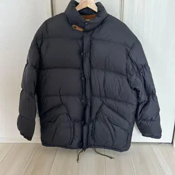 오버 사이즈 블랙 다운 자켓