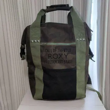 ROXY 카모 패턴 럭색 백팩