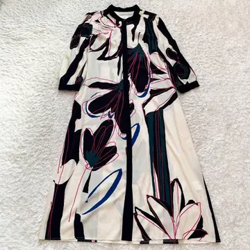 그레이스 콘티넨탈 키카라인 플라워 프린트 원피스 키나리