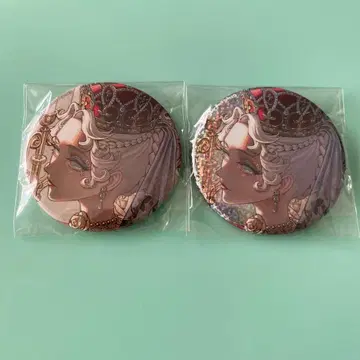 제5인격 생일 캔뱃지 피의 여왕