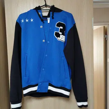 J Soul Brothers 후드 부착 자켓