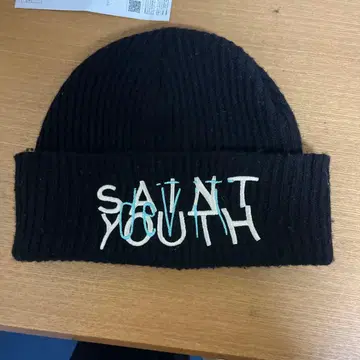 리브 블랙 니트 모자 SAVING YOUTH