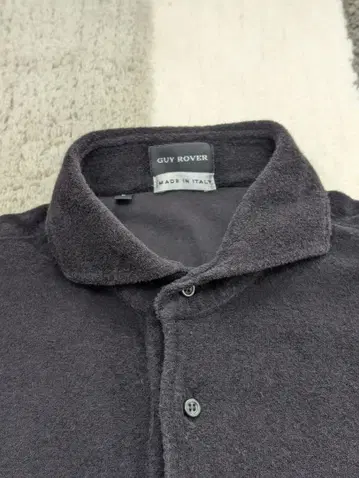 GUY ROVER 파일 원단 피케 셔츠 블랙