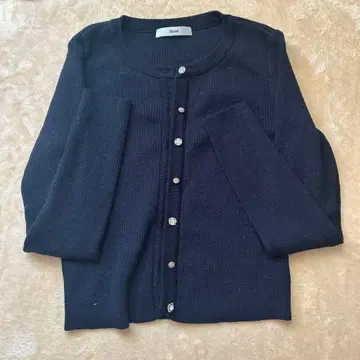 네이비 36 사이즈 비쥬 가디건 르네 네이비 니트