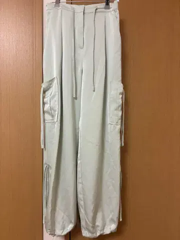 make ai 새틴 카고 팬츠 드로우 스트링 포함