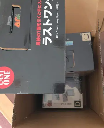 드래곤볼 40주년 기념 피규어