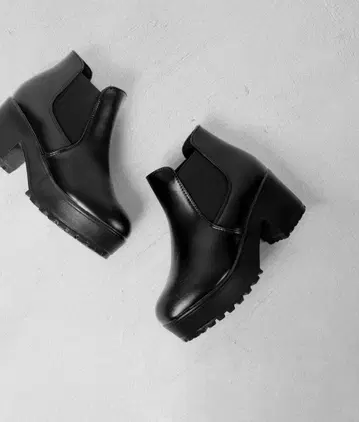 새상품 사이드 고어 부츠 블랙 통굽 S 사이즈