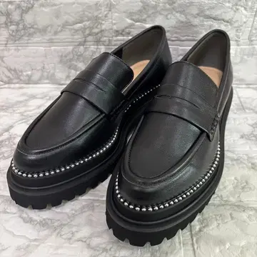 미사용 새상품 EVOL 이볼 로퍼 통굽 스터드 블랙 24.0cm