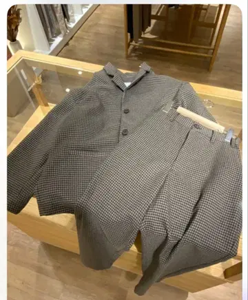 휴일과 시 로트 팬츠 늑대와 올빼미