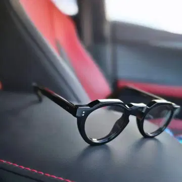 Lesca 60 Years ed. Crown PANTO 8mm 블랙