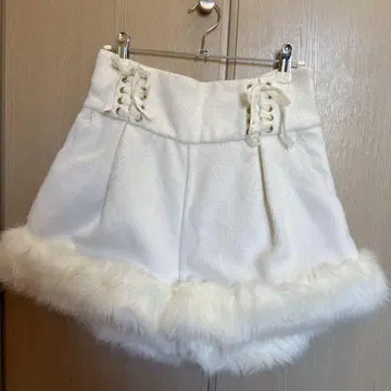 LIZLISA 숏팬츠 화이트 익명 배송