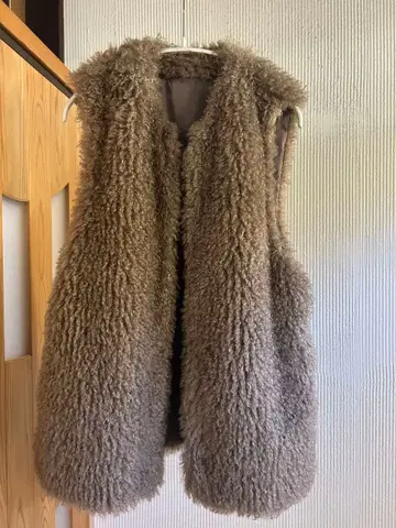 미사용 새상품 vivapresto robe 푸들 퍼 베스트 38 사이즈