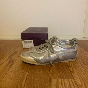 오니츠카타이거 멕시코 66 DELUXE NIPPON 23.5