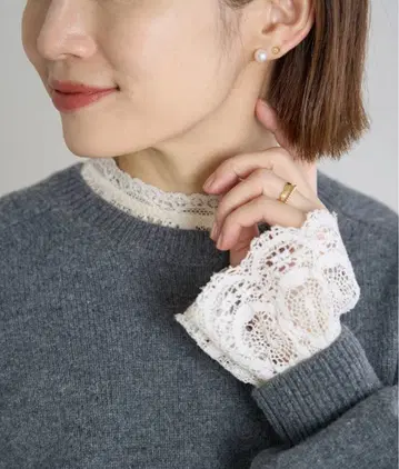 미사용 새상품 이에나 리프 레이스 블라우스 IENA