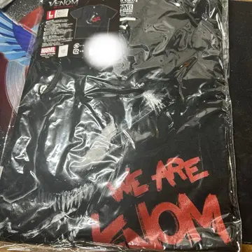 MARVEL 베놈 T셔츠 L 사이즈