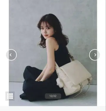 GOOD FOR SLOBE [별주] 퍼 숄더백 화이트