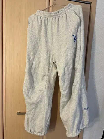 LA MLB 스웨트 팬츠 그레이