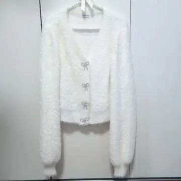 INGNI V넥 리본 버튼 페더 니트 가디건 아이보리 화이트 M