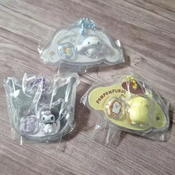 [ 새상품 ] 패키지 참 시나모롤 쿠로미 폼폼푸딩