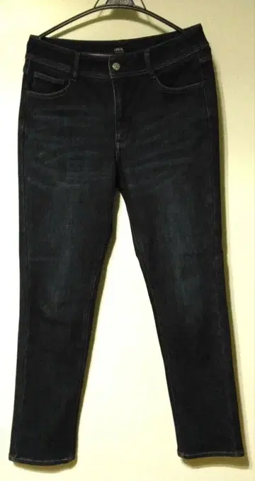 EDWIN 스트레이트 데님 속기모 플리스