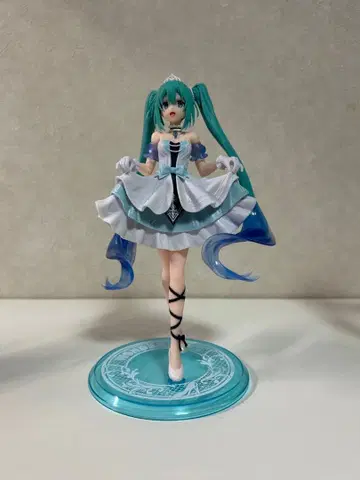 하츠네 미쿠 Wonderland 피규어