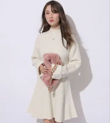 아푸와이저 리셰 미니 니트 라메 원피스