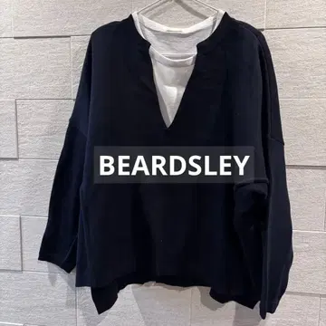 BEARDSLEY 돌먼 풀오버 네이비 V넥