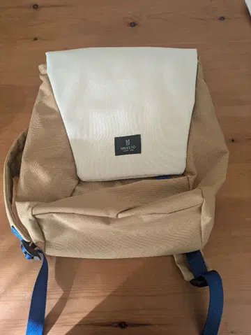 [새상품급] MILESTO Hutte 백팩 M 베이지 화이트