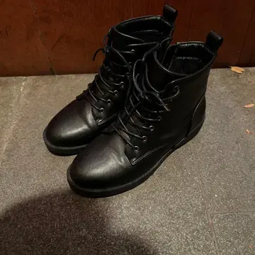 MUUMU 블랙 레이스업 부츠