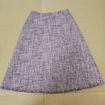 INED 그레이 계열 스커트