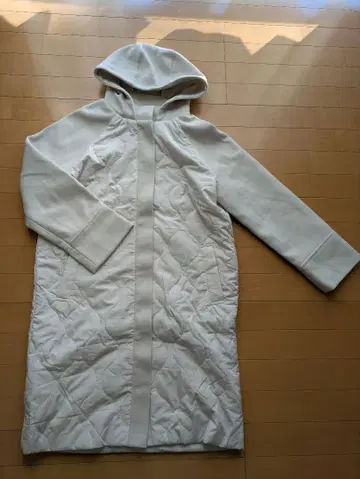 새상품 MEO 후드 부착 롱 코트 화이트 M 사이즈