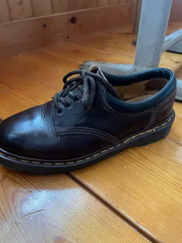 영국제 Dr.MARTENS 24.5cm 상당 UK7 5홀 천연 가죽