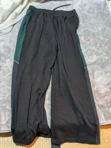 GU 뷰티풀피플 트랙 팬츠 2